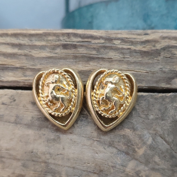 Avon Jewelry - Vintage Gold Tone Avon Zodiac Post Earrings